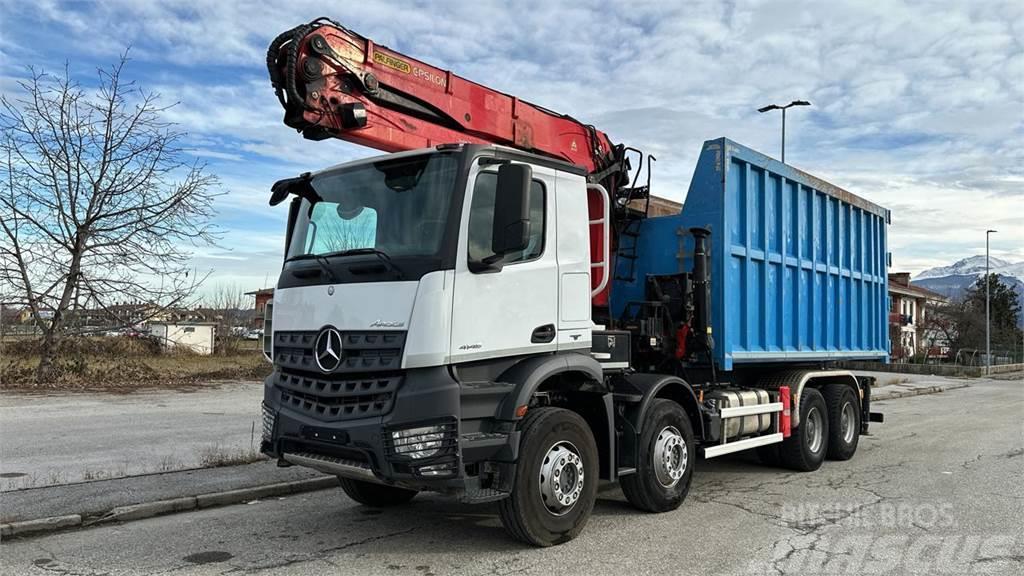 Mercedes-Benz 4145 8x4 Ďalšie nákladné vozidlá