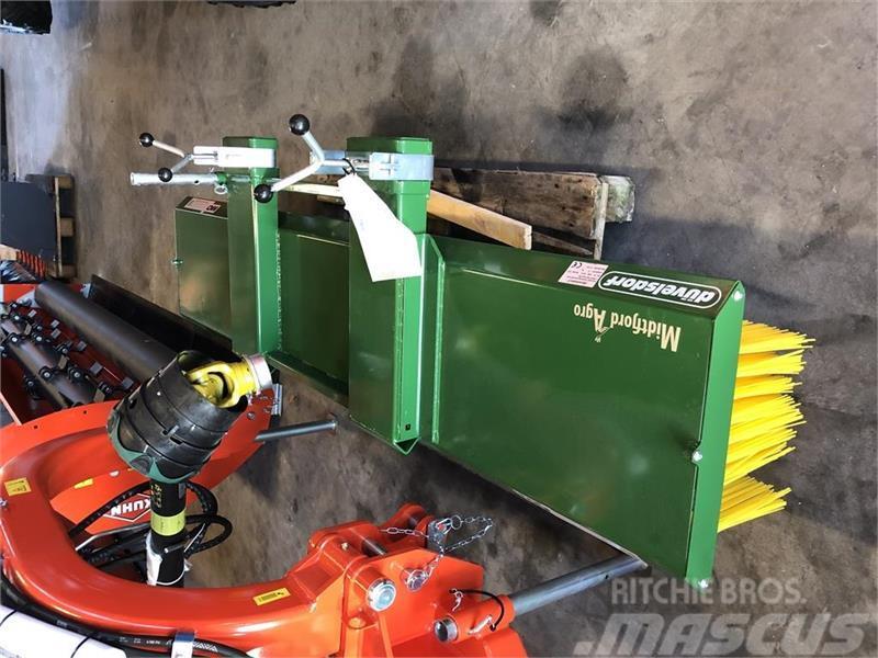 Düvelsdorf Kost til pallegafler, 300 cm Ďalšie príslušenstvo traktorov
