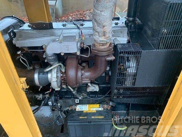 CAT ZSE 100 W Stromgenerator Naftové generátory