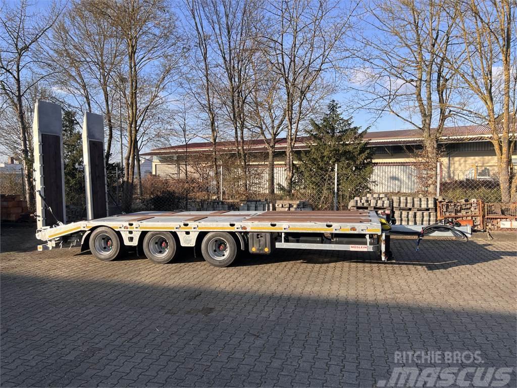 Möslein TT 32 Zugrohr gerade 32 t GG Tridem- Tieflader 3  Nízko rámové nákladné automobily