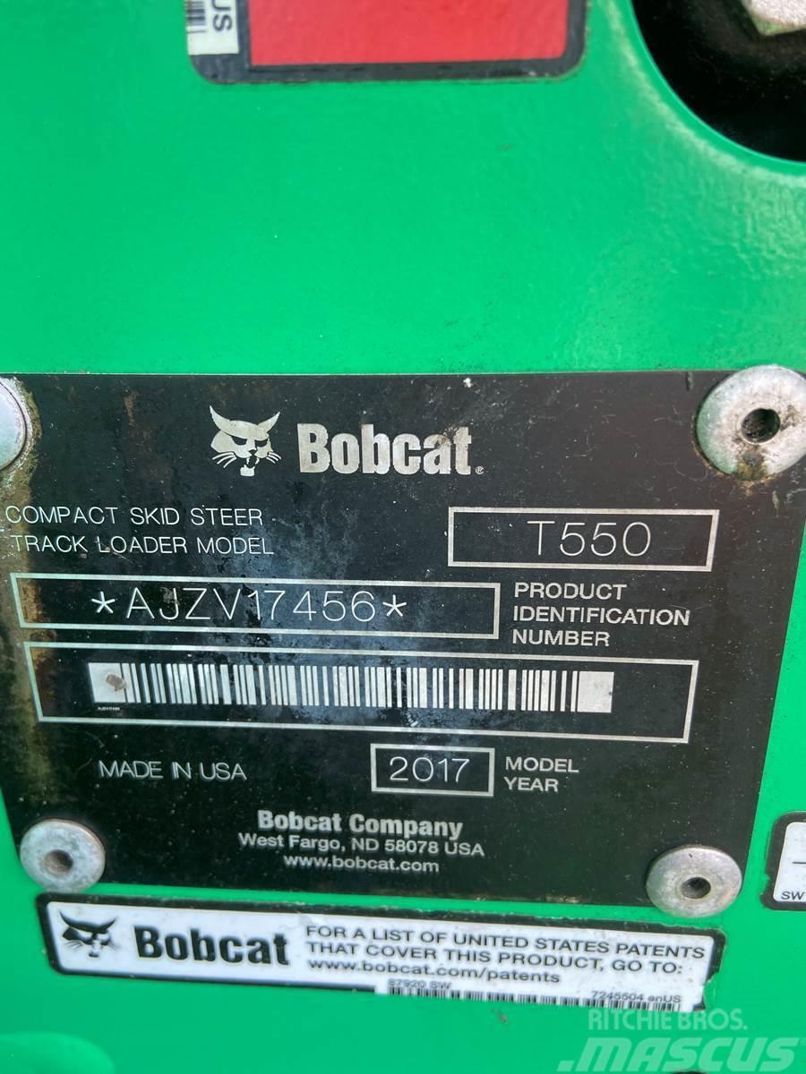 Bobcat T550 Šmykom riadené nakladače