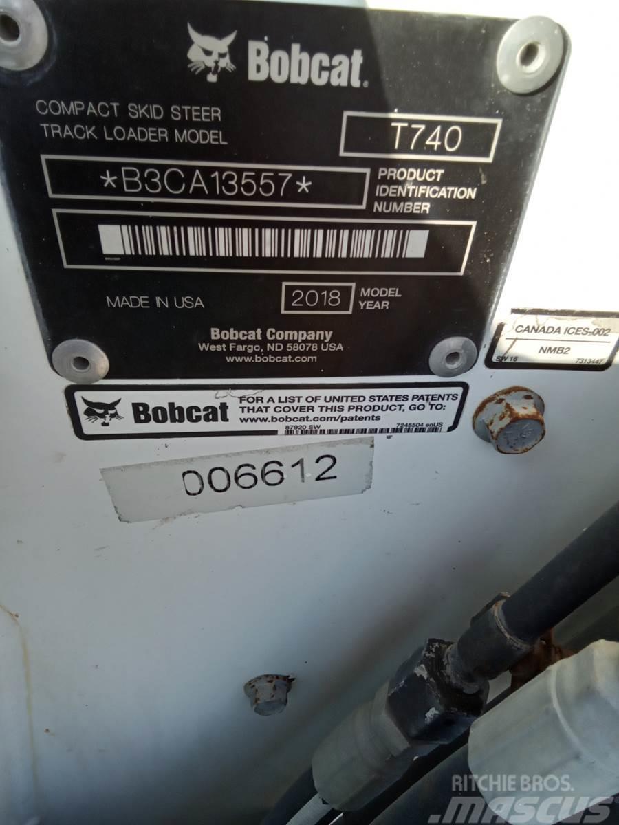 Bobcat T740 Šmykom riadené nakladače