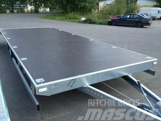 Boro ATLAS 6 x 2,5 2700kg lavettikärry Nízko rámové nákladné automobily