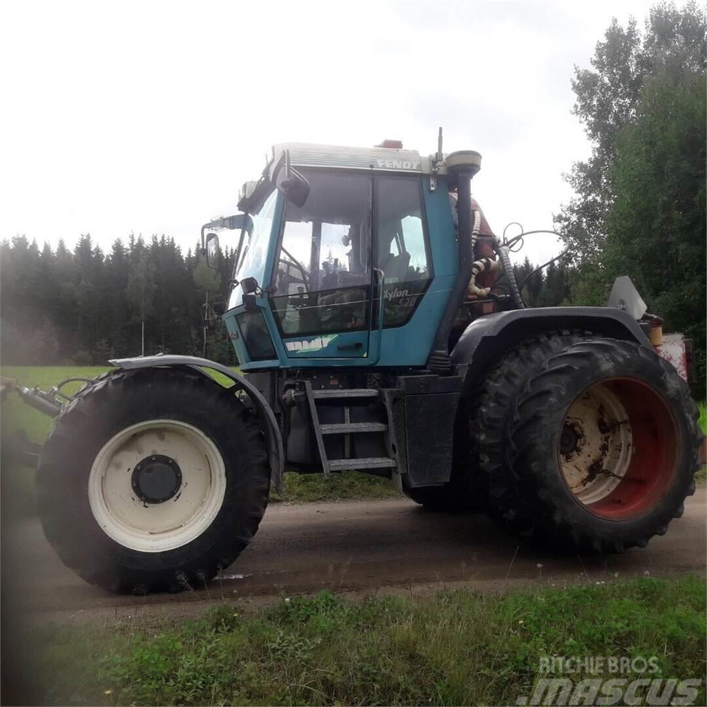Fendt Xylon Traktory
