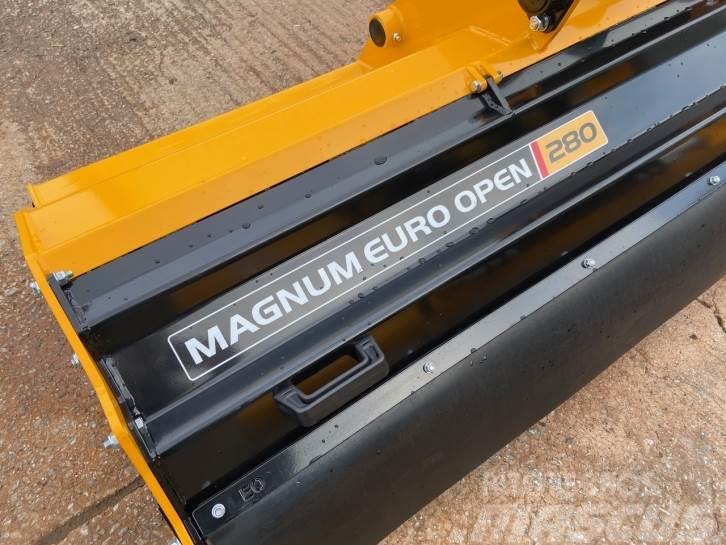 McConnel Magnum Euro Open 280 flail topper Stroje na zber krmovín-príslušenstvo