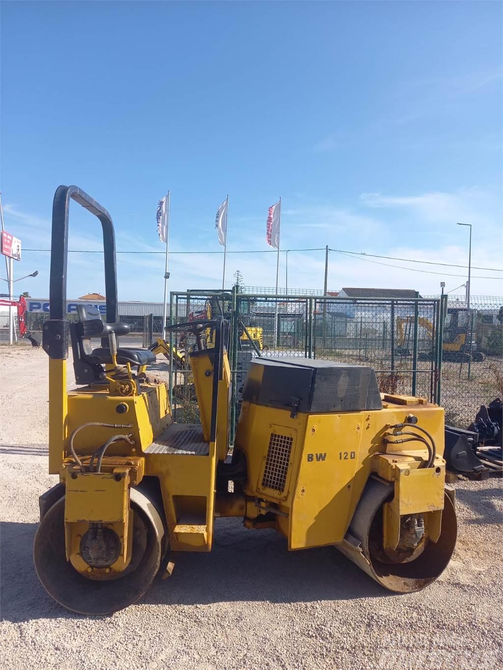 Bomag BW120AD Tandemové valce