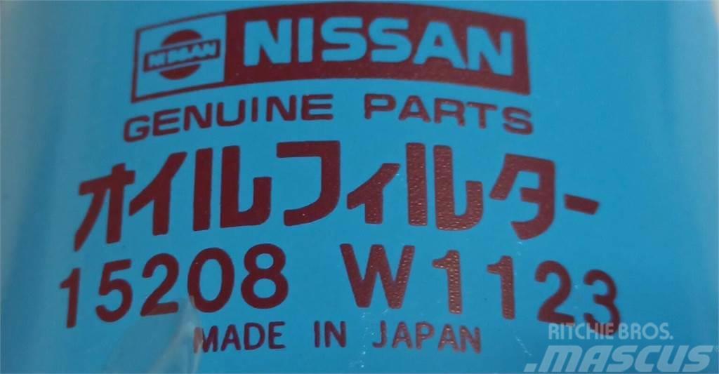 Nissan  Motory