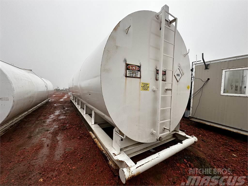  Skidded Fuel Tank 18,000 Gallon Cisterny