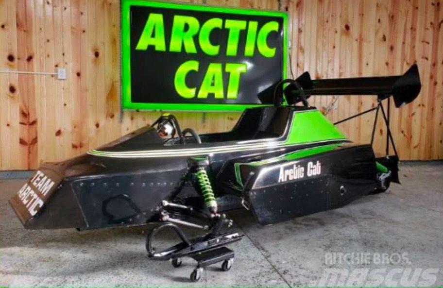 Arctic Cat Twin Tracker 440 Iné