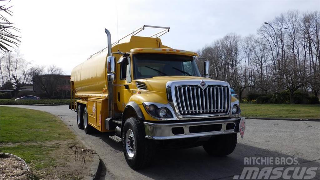 International 7500 Tandem Cisternové nákladné vozidlá