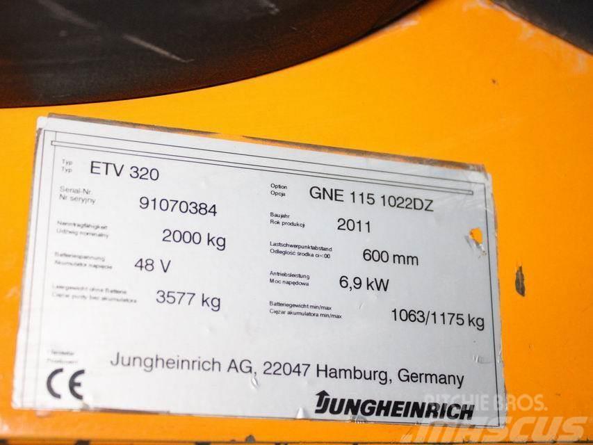 Jungheinrich ETV 320 GNE115-1052DZ Retraky