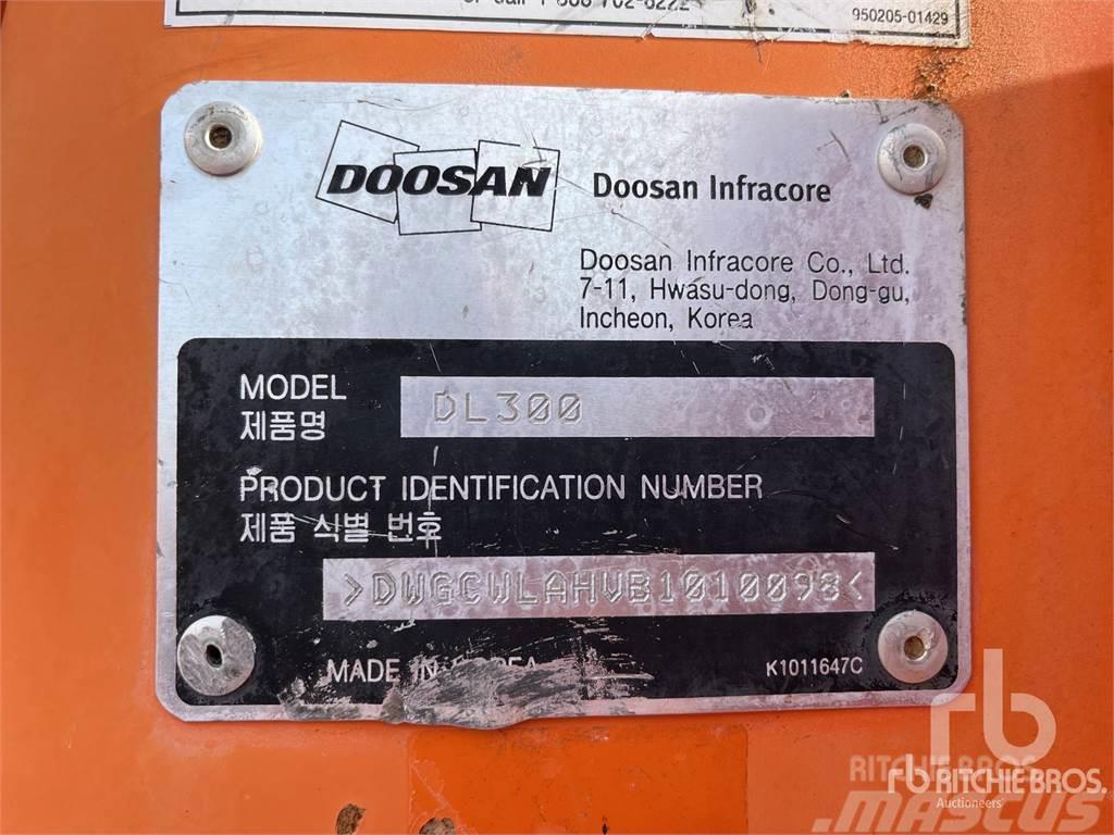 Doosan DL300 Kolesové nakladače