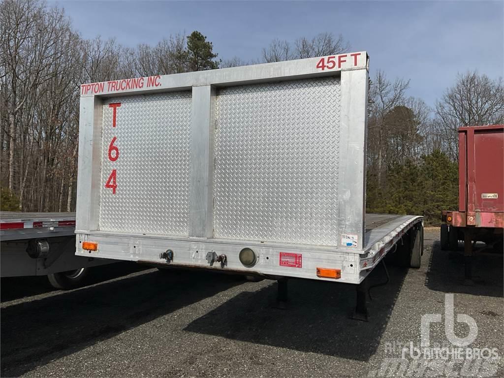 East Mfg 44 ft T/A Spread Axle Plošinové nákladné automobily/nákladné automobily so sklápacími bočnicami