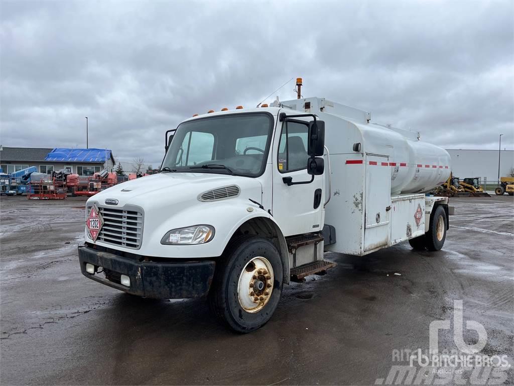 Freightliner LLC M2 Cisternové nákladné vozidlá