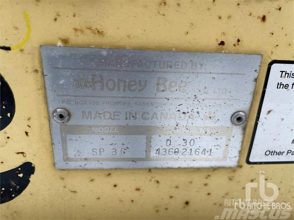 Honey Bee SP36 Kombajnove hlavice