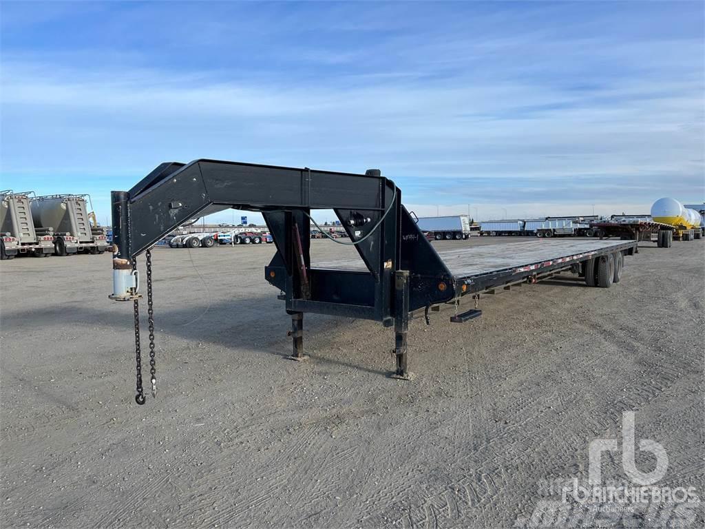 PJ TRAILERS 40 ft T/A Gooseneck Nízko rámové nákladné automobily