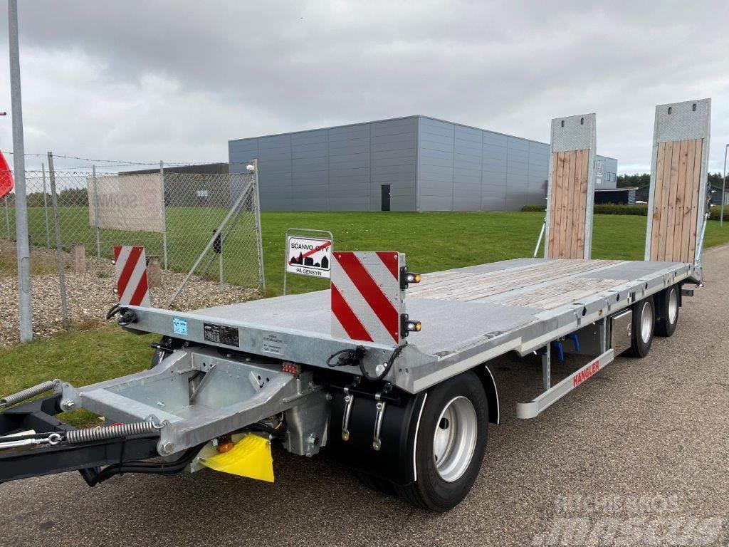 Hangler DTS-H 300 P 3 akslet med ramper Nízko rámové nákladné automobily