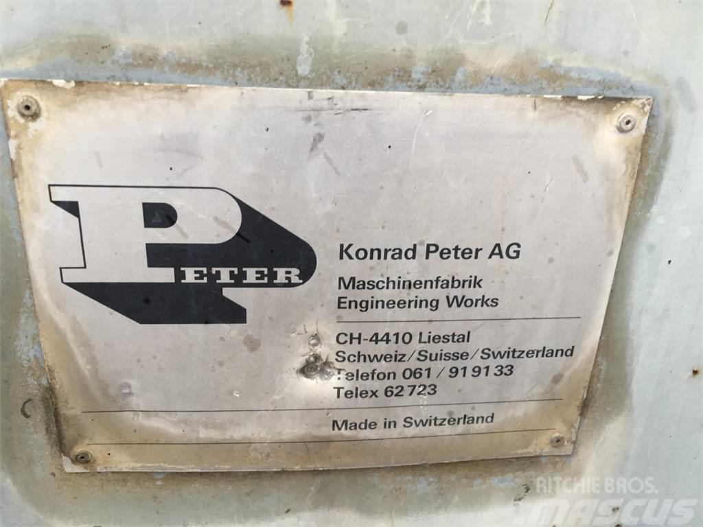 Konrad Peter R12 fejemaskine Iné
