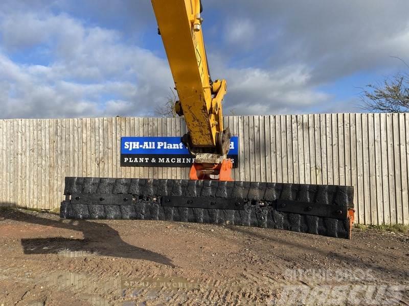 Scrapper Blade To suit 18 - 26 ton Excavator Radlice