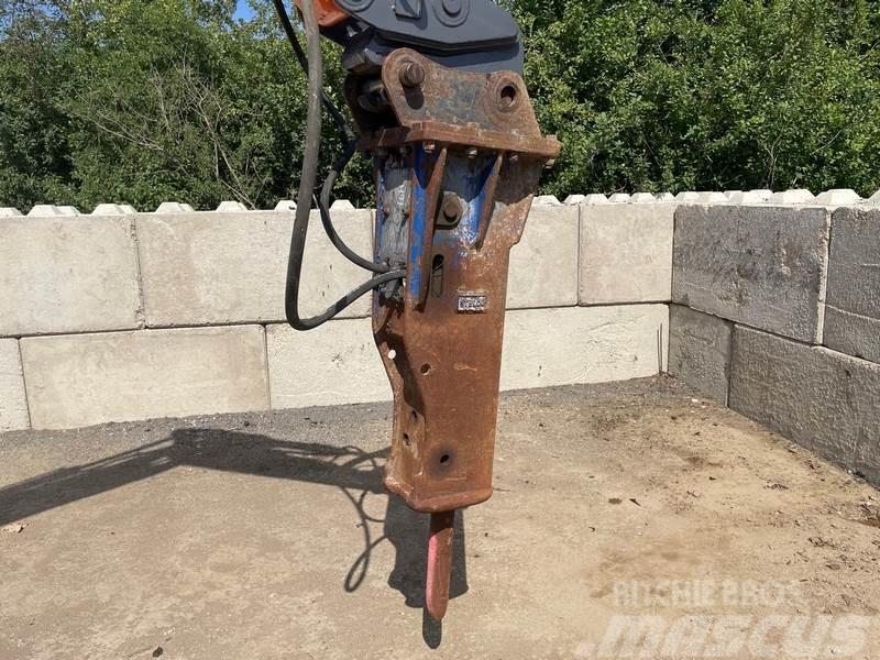 Stelco Hydraulic Breaker To Suit 5 - 8 Ton Excavator Búracie kladivá / Zbíjačky