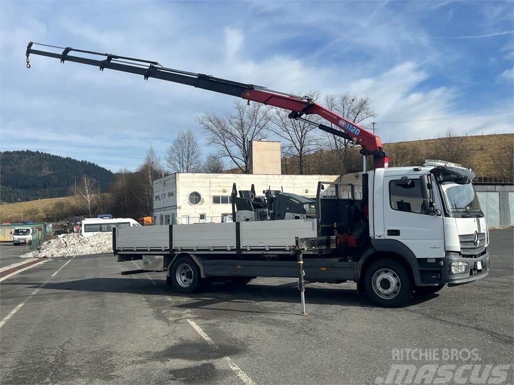 Mercedes-Benz ATEGO 1527, 2015, Crane HMF 1120-K5 + remote contr Plošinové nákladné automobily/nákladné automobily so sklápacími bočnicami