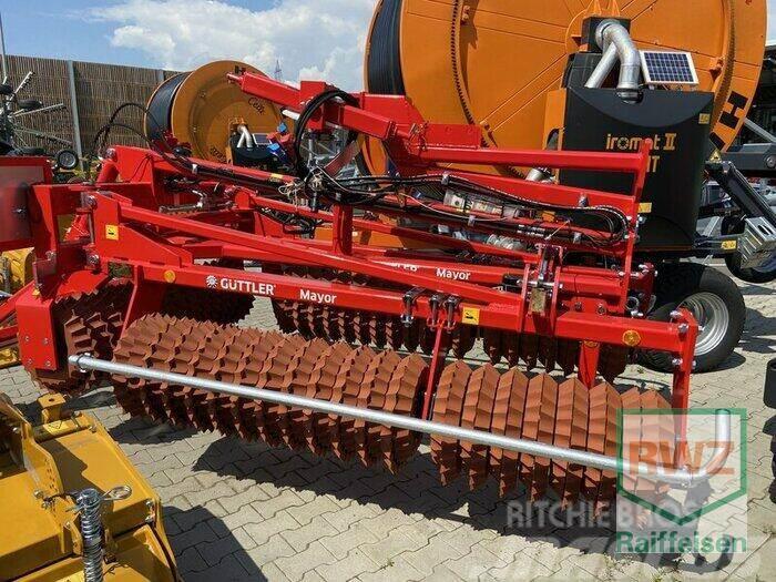Güttler Mayor 640 Prismenwalze Iné stroje na aplikáciu hnojív a ich príslušenstvo