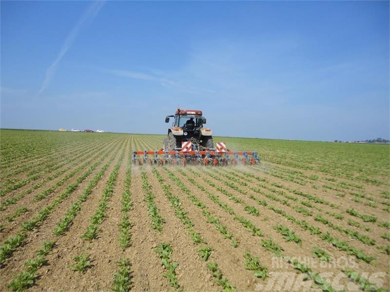 Hatzenbichler 12 rk Inkl afgrødebeskyttere Ďalšie poľnohospodárske stroje