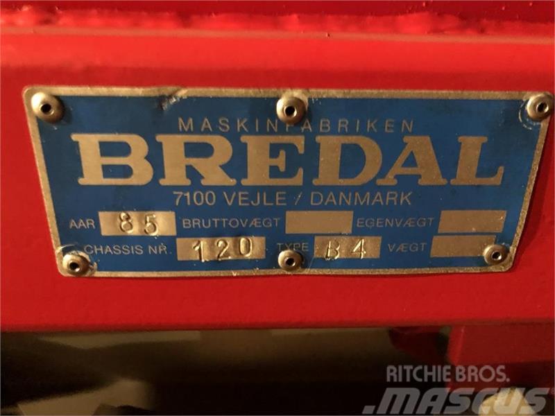 Bredal B4 GØDNINGSSPREDER B4 spredevogn Rozmetadlá priemyselných hnojív