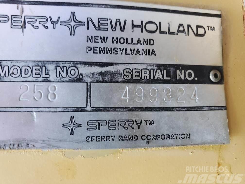 New Holland 258 Iné