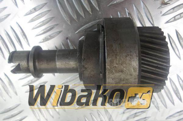 Kubota Drive shaft Kubota D1005 Ďalšie komponenty